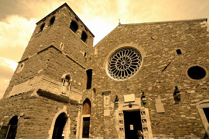 Chiesa a San Giusto, Trieste - Foto Maurizio Valdemarin